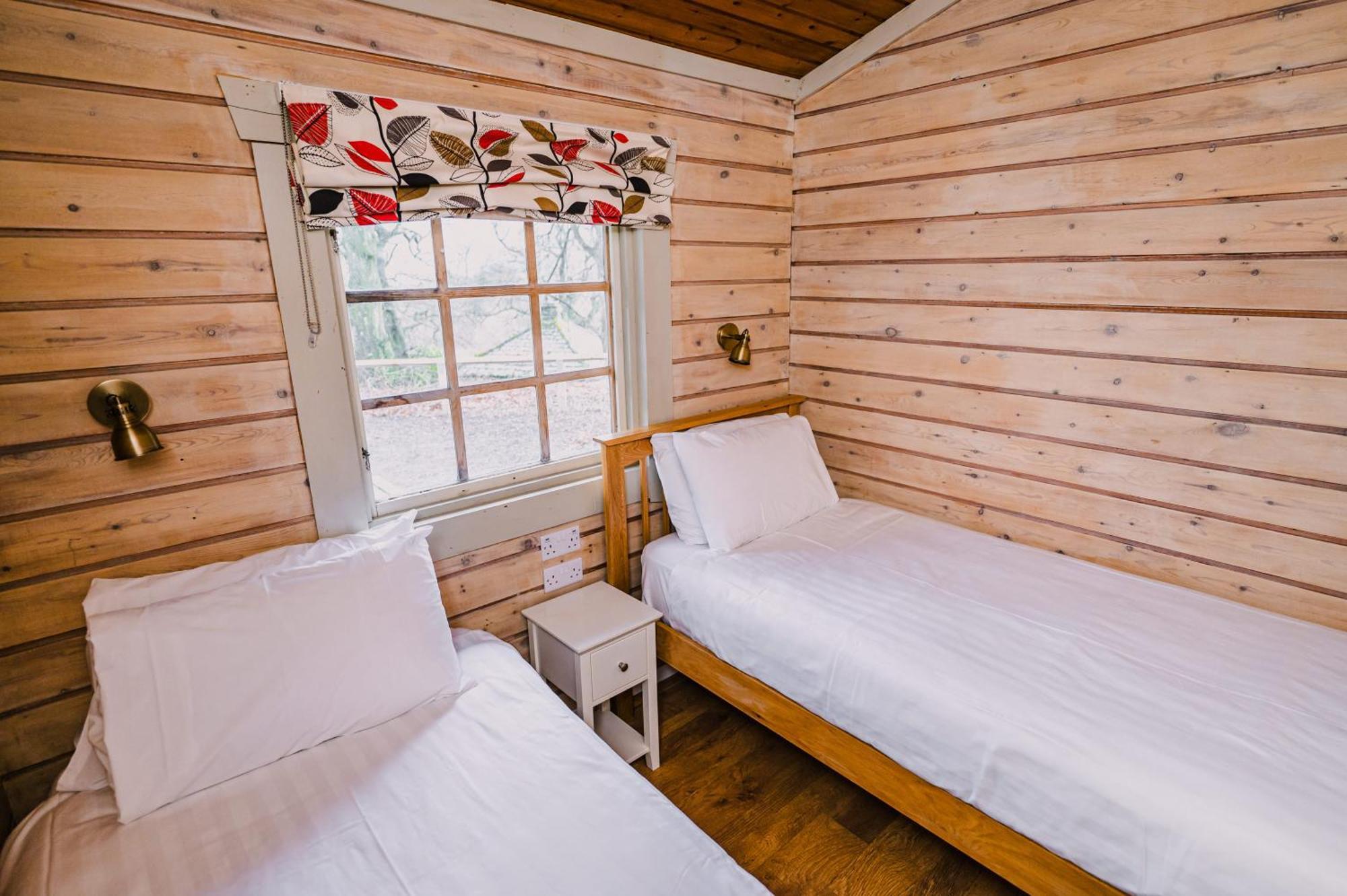 The Jonas Centre Villa Leyburn Luaran gambar