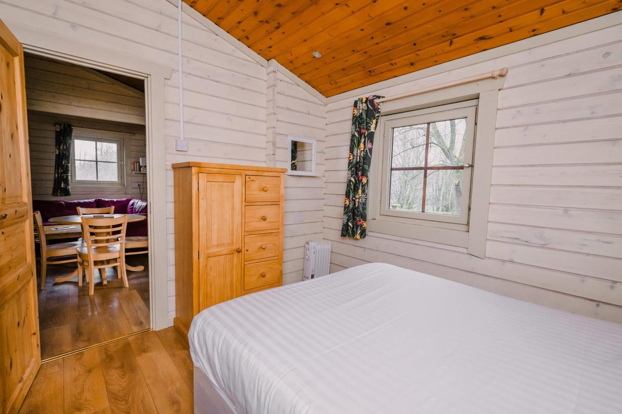 The Jonas Centre Villa Leyburn Luaran gambar